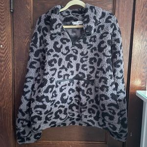 NWOT Gray Leopard Print Sherpa Jacket